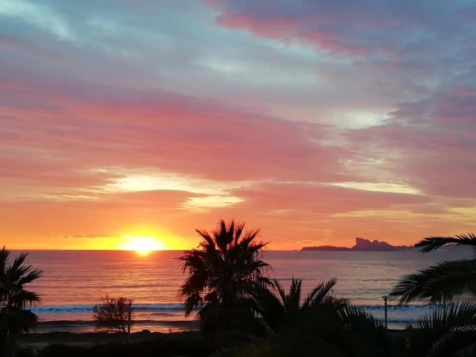 Magnifique Studio Vue Mer A 5 Minutes De La Plage Saint-Cyr-sur-Mer Exterior foto