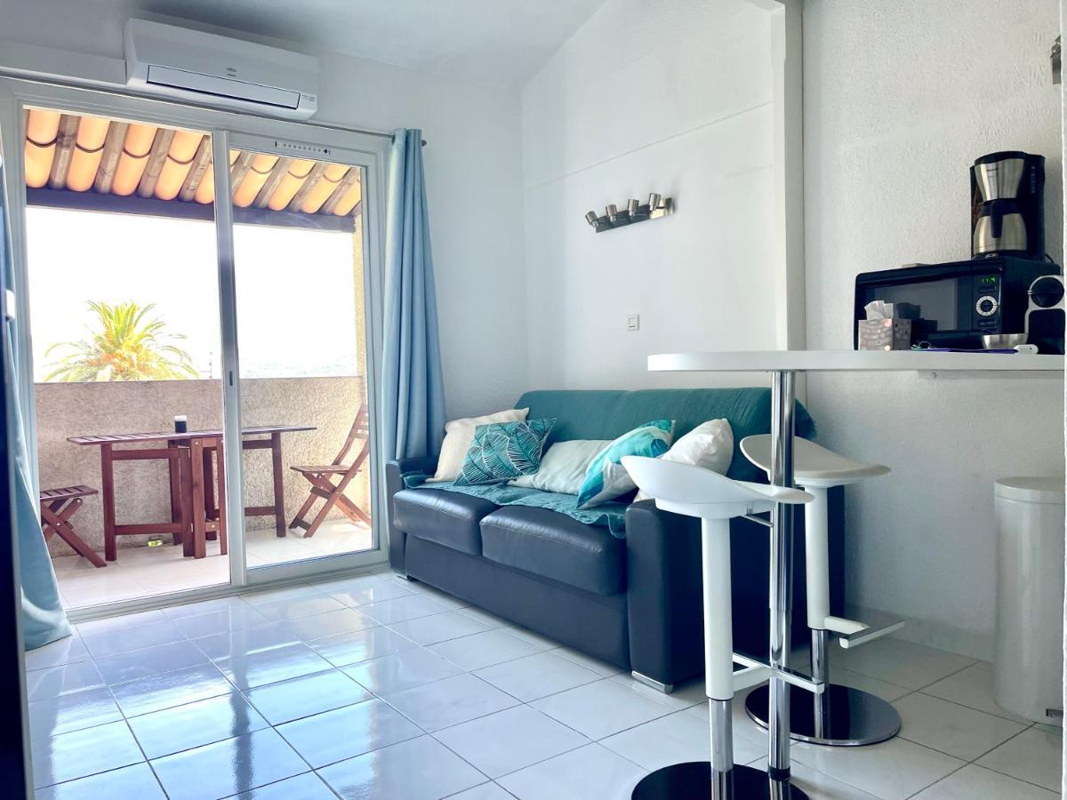 Magnifique Studio Vue Mer A 5 Minutes De La Plage Saint-Cyr-sur-Mer Exterior foto