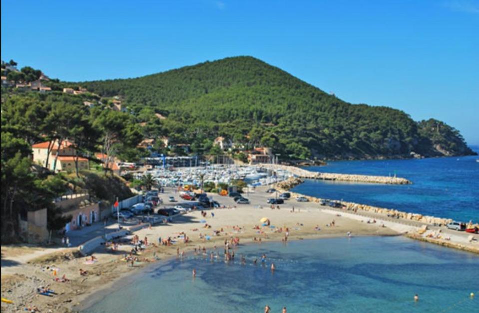 Magnifique Studio Vue Mer A 5 Minutes De La Plage Saint-Cyr-sur-Mer Exterior foto